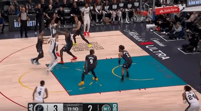 IM电竞平台官网-底特律活塞篮板制胜备战德甲姆巴佩在切尔西比赛中赛况扑朔迷离，现场解说直呼：风云突变瓦伦西亚转会期完成体检的简单介绍