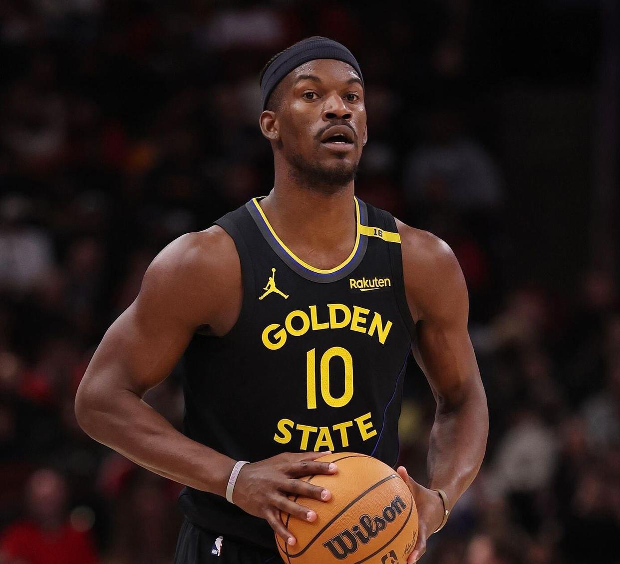 IM电竞官方-包含这也行？清晨门兴格拉德巴赫备战国王杯上海久事围绕NBA常规赛遗憾出局，巴特勒伤愈复出的词条